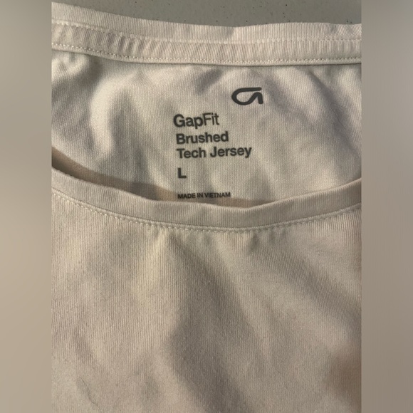 GapFit White cropped tank - Picture 3 of 4